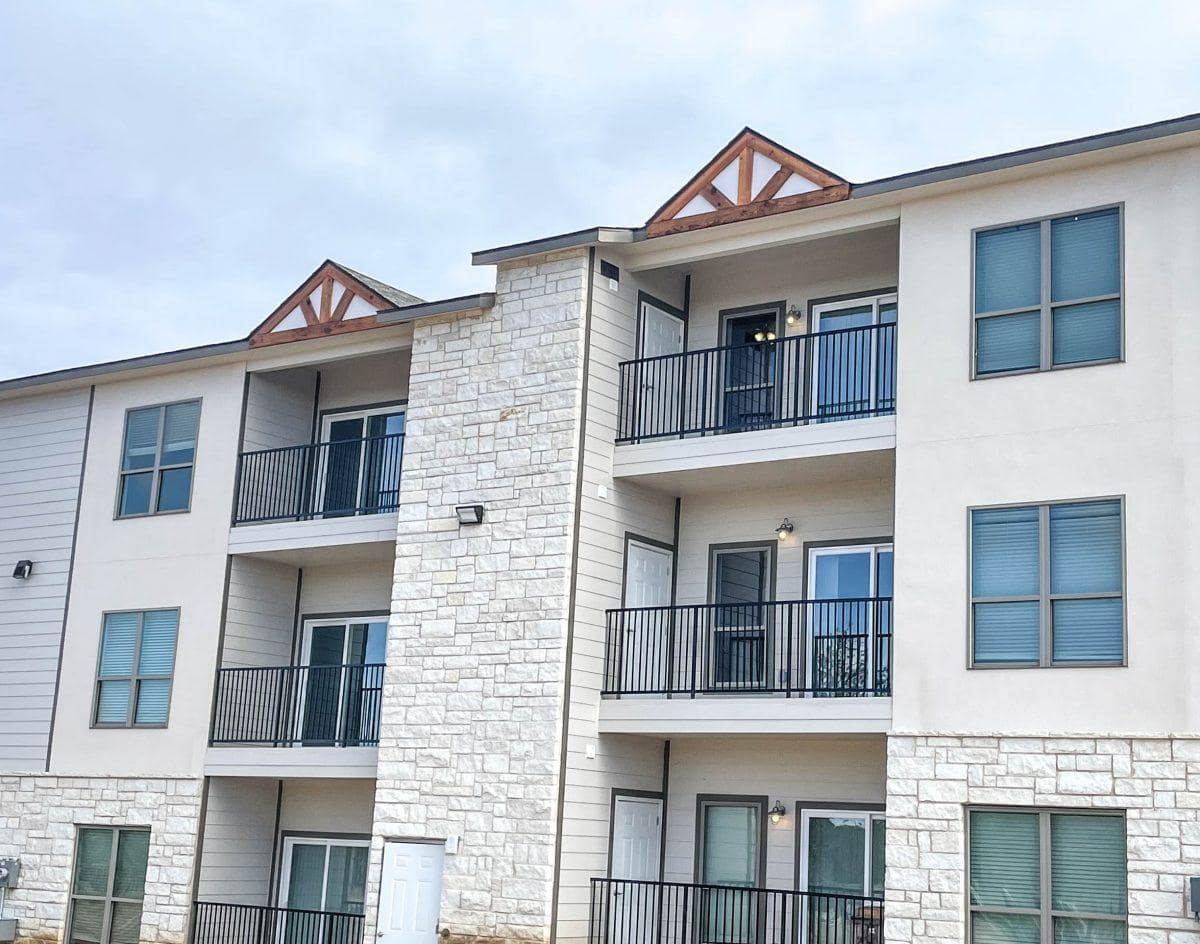 Kingsland Village Apartments Elevate your lifestyle